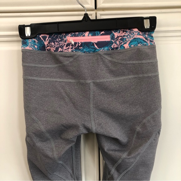 EUC Ivivva by Lululemon girls crop leggings - Picture 6 of 10